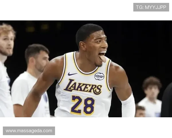 湖人胜七六人三满分四及格低迷